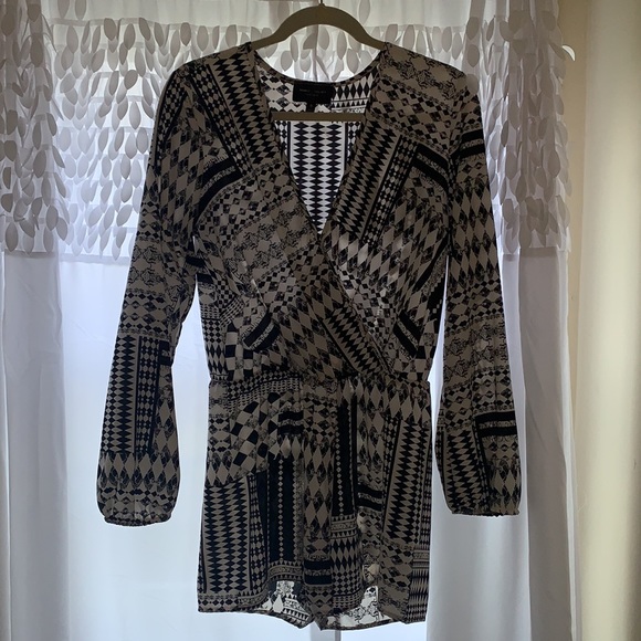 Romeo+Juliet couture romper - Picture 4 of 4